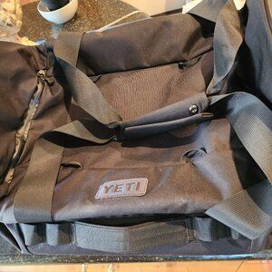 YETI 60L TRAVEL DUFFEL- NEW NEVER USED